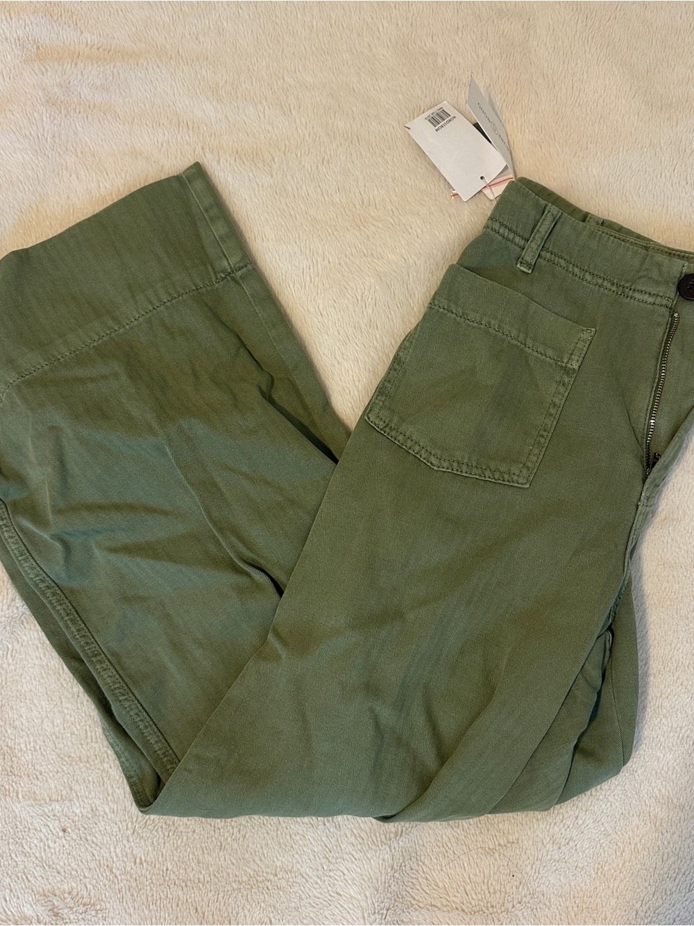 NWT Green Treasure & Bond Pants